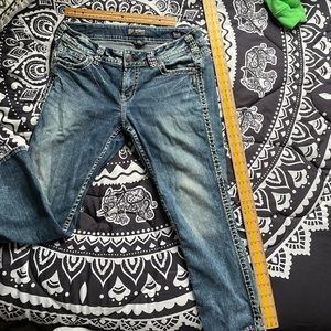 Women’s silver jeans 31/27 Capri crop jeans pants